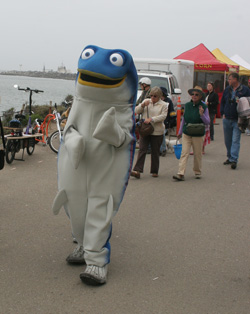 Sammy the Steelhead trout at Waterfest 2009.